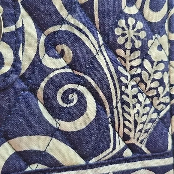 Vera Bradley Eloise Handbag & Wallet. EUC - Picture 2 of 8